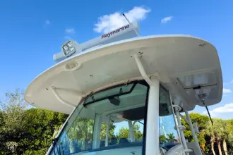 Thumbnail von Boston Whaler 350 Outrage