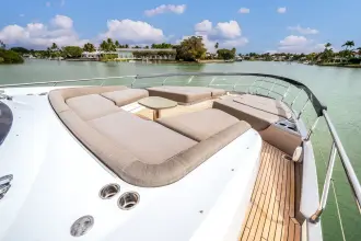 Thumbnail von Azimut S8