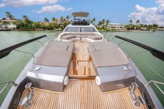 Thumbnail von Azimut S8
