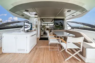Thumbnail von Azimut S8