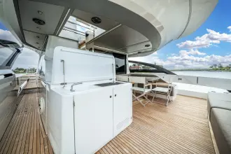 Thumbnail von Azimut S8