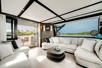 Thumbnail von Azimut S8