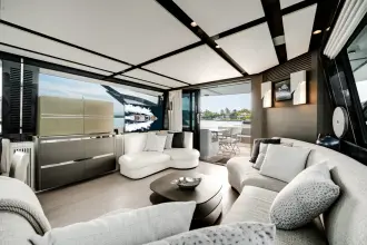 Thumbnail von Azimut S8