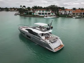 Thumbnail von Azimut S8