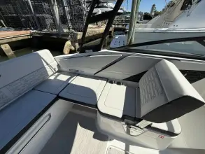 Thumbnail von Sea Ray SPX 210 Dıştan Takma