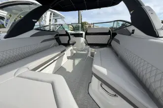Thumbnail von Sea Ray SLX 280 Dıştan Takma