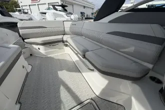 Thumbnail von Sea Ray SLX 280 Dıştan Takma