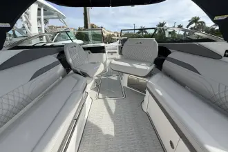 Thumbnail von Sea Ray SLX 280 Dıştan Takma