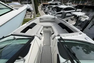Thumbnail von Sea Ray SLX 280 Dıştan Takma