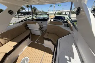 Thumbnail von Sea Ray SLX 310 Dıştan Takma