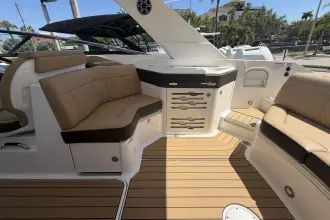 Thumbnail von Sea Ray SLX 310 Dıştan Takma