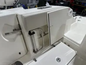 Thumbnail von Boston Whaler 320 Vantage