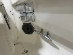 Thumbnail von Boston Whaler 320 Vantage