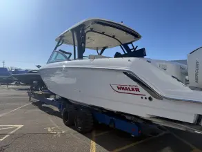 Thumbnail von Boston Whaler 320 Vantage