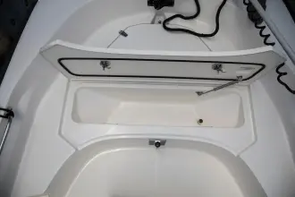Thumbnail von Boston Whaler 170 Montauk