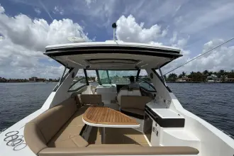 Thumbnail von Sea Ray 320 Sundancer Außenborder