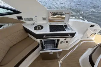 Thumbnail von Sea Ray 320 Sundancer Außenborder