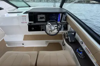 Thumbnail von Sea Ray 320 Sundancer Außenborder