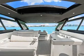 Thumbnail von Cruisers Yachts 42 GLS OB