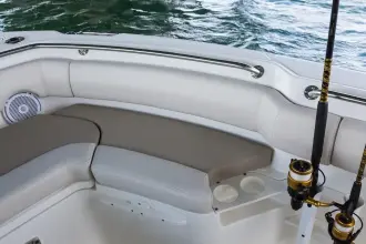 Thumbnail von Boston Whaler 230 Outrage