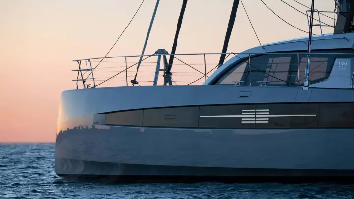 Privilege Signature 580