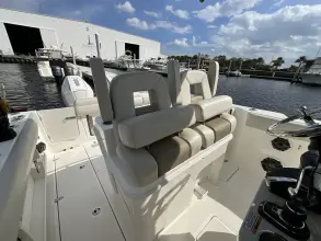 Thumbnail von Boston Whaler 280 Outrage