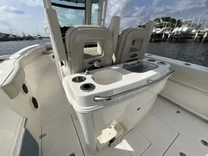 Thumbnail von Boston Whaler 280 Outrage