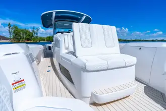 Thumbnail von Intrepid 41 Panacea