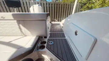 Thumbnail von Sea Ray SPX 230 Outboard