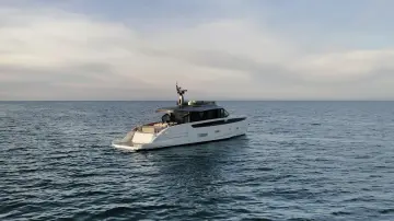 Thumbnail von Azimut Seadeck 7