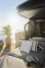 Thumbnail von Azimut Seadeck 7