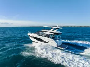 Thumbnail von Cruisers Yachts 50 FLY