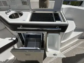 Thumbnail von Sea Ray 320 Sundancer Outboard