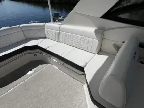 Thumbnail von Sea Ray 320 Sundancer Outboard