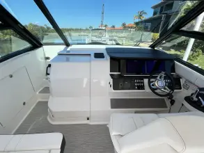 Thumbnail von Sea Ray 320 Sundancer Outboard