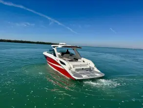 Thumbnail von Sea Ray SLX 350