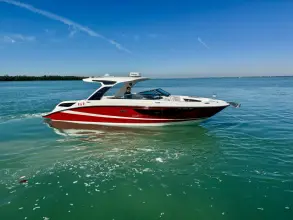Thumbnail von Sea Ray SLX 350