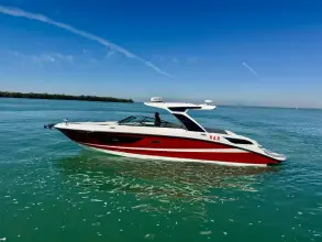 Thumbnail von Sea Ray SLX 350