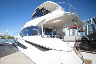 Aquila 54 Yacht