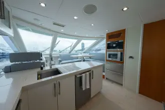 Thumbnail von Lazzara Yachts 76 Motor Yacht WHISTLE