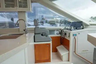 Thumbnail von Lazzara Yachts 76 Motor Yacht WHISTLE