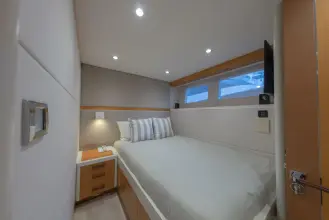 Thumbnail von Lazzara Yachts 76 Motor Yacht WHISTLE