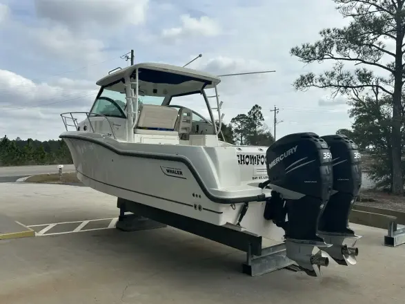 Boston Whaler 315 Conquest
