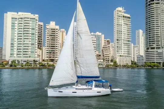Beneteau Oceanis 41 Tonic III