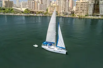 Thumbnail von Beneteau Oceanis 41 Tonic III