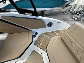 Thumbnail von Sea Ray SPX 210 Outboard