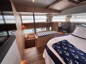 Thumbnail von Aquila 54 Yacht