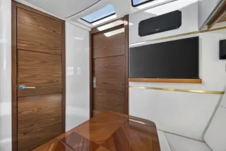 Thumbnail von Boston Whaler 405 Conquest