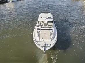 Thumbnail von Boston Whaler 405 Conquest