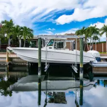 Thumbnail von Boston Whaler 350 Outrage